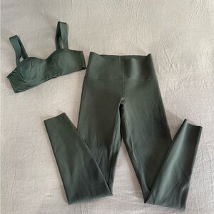 lululemon Rainforest Green Glow Up SHR Tight 28” sz 6 + Sweetheart Bra A/B Cup S